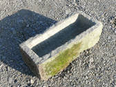 Sandsteintrog für Steingarten
